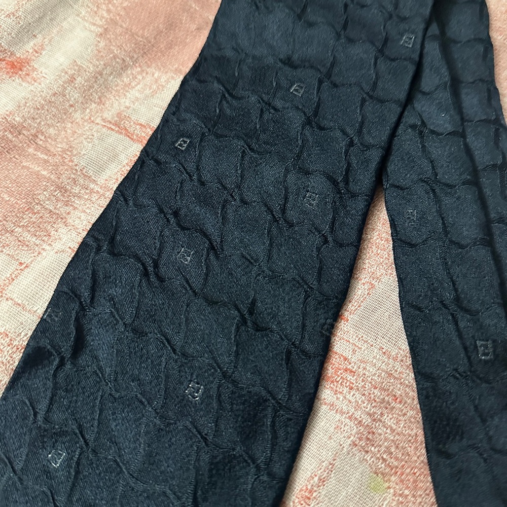 Fendi Black Tie - Picture 2 of 7